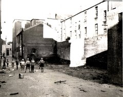 1971 Benburb St area to be turned into playground